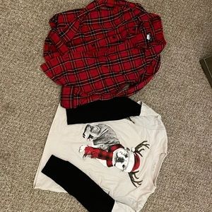 Christmas tops for boys size S (5/6)